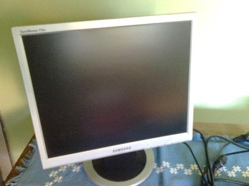 Samsung 710n