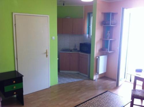 Centar-Garsonjera--32m2