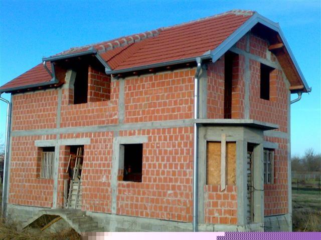 Kucu-100m2-Beograd-Hitno