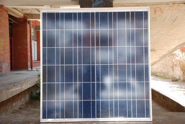 Solarni-paneli---SREDNJI-komplet-za-vikendice