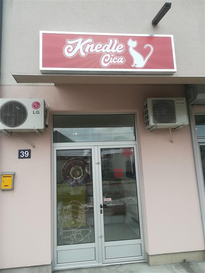 Knedle-Cica