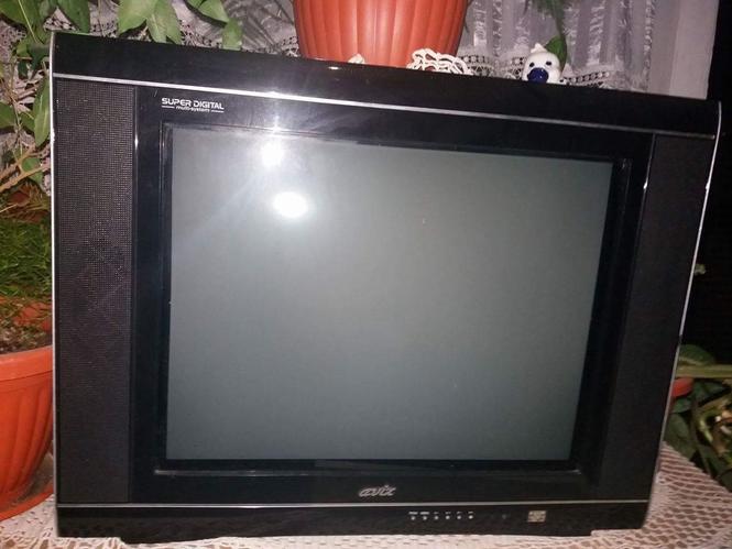 Televizor