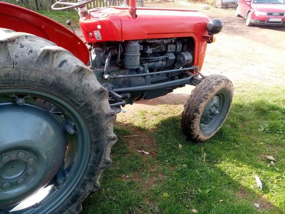 Traktor-533