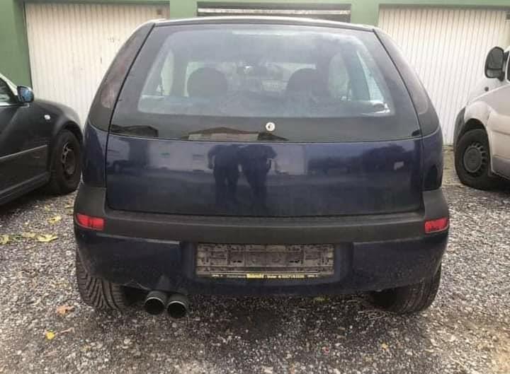 Opel-Corsa