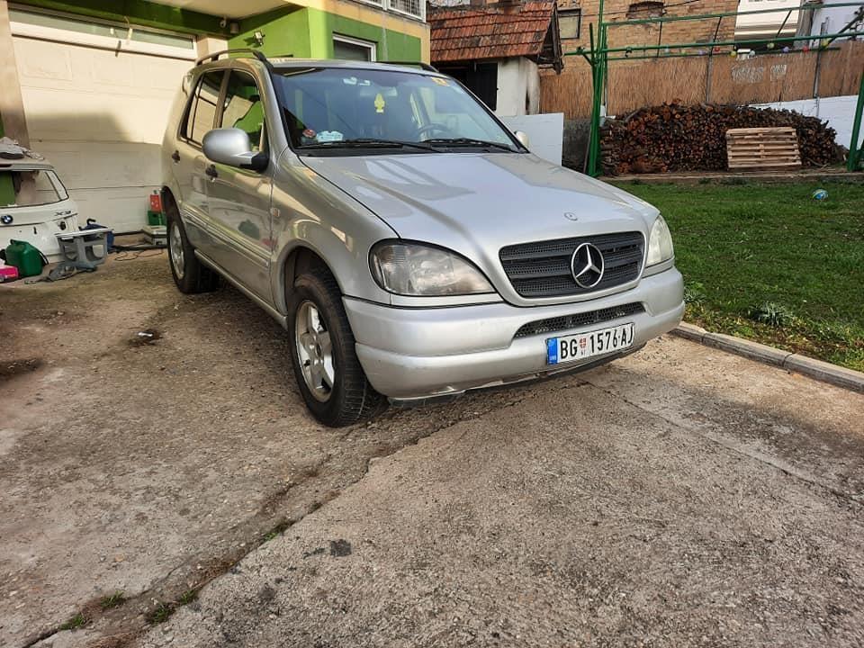 Mercedes-Ml270cdi