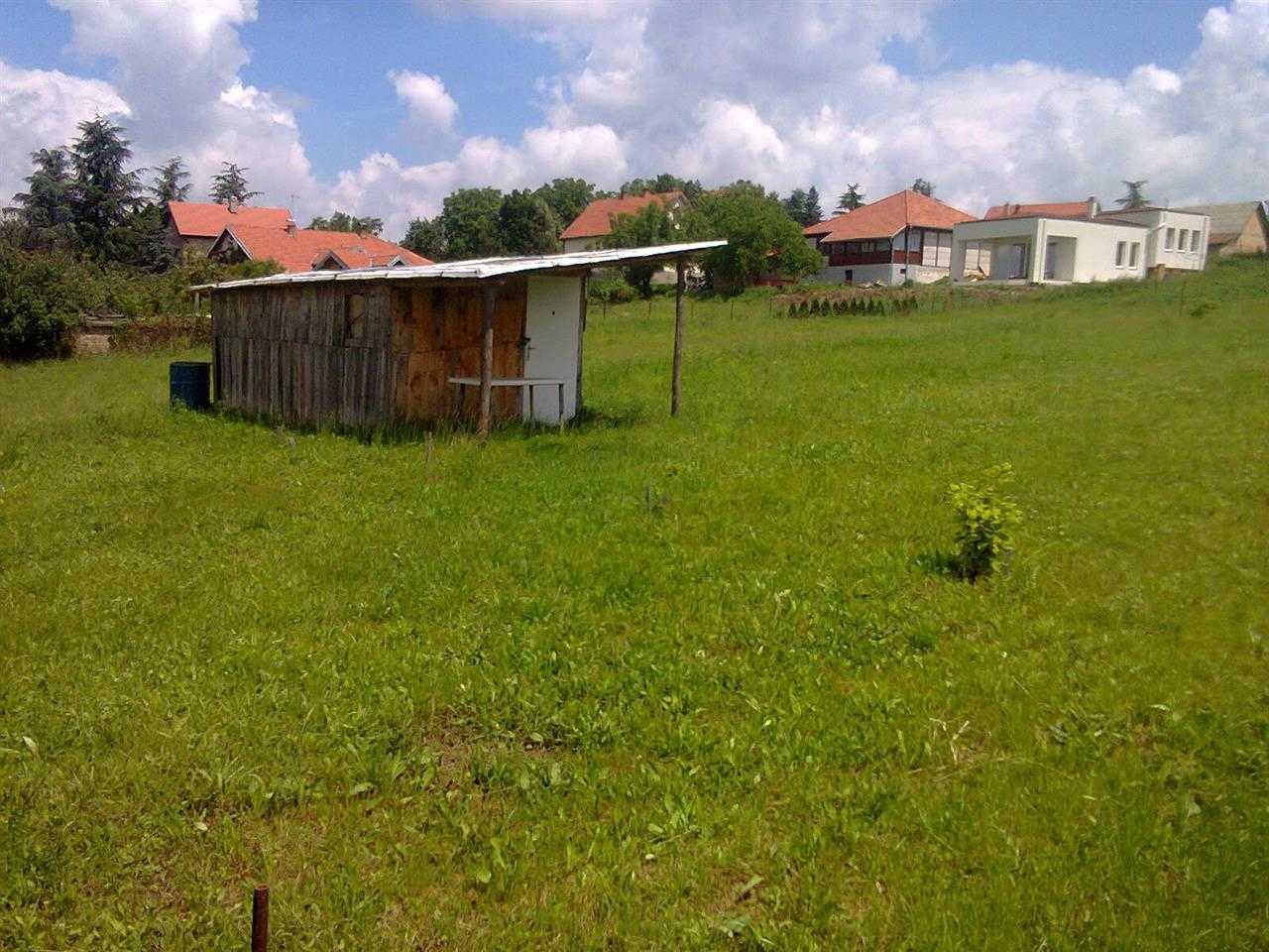Plac-650m2-u-Beogradu