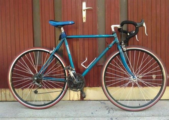 Peugeot Drumski