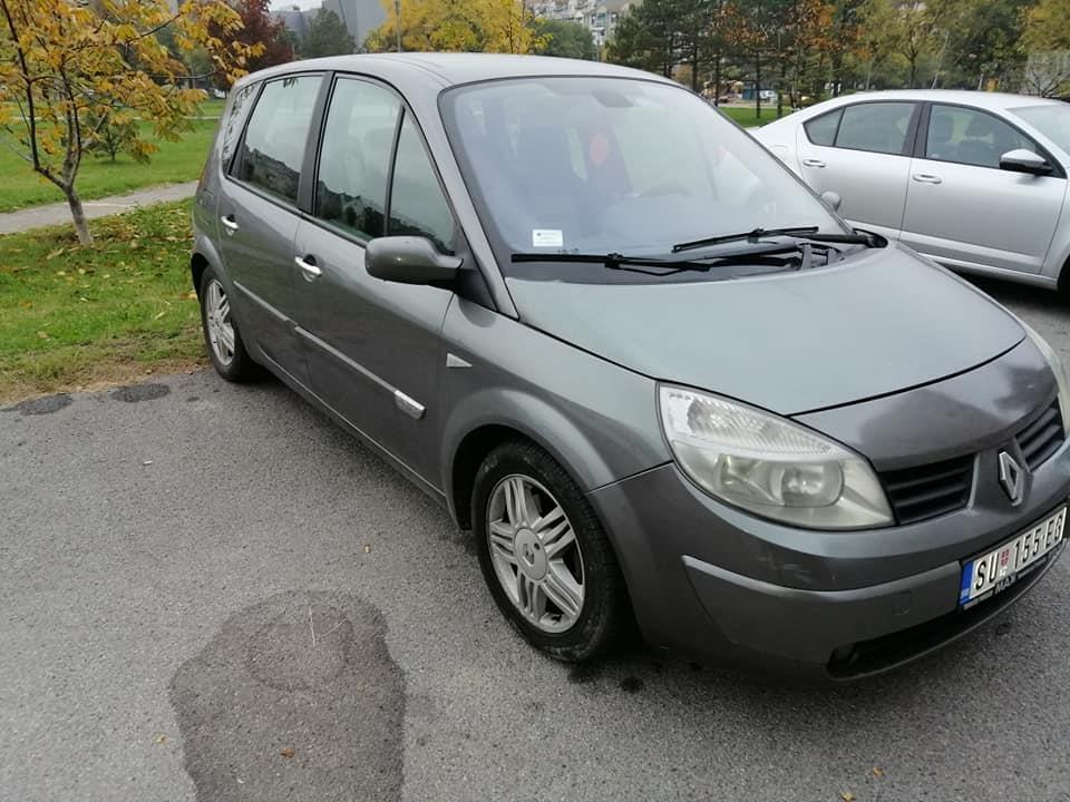 Renault-Scenic