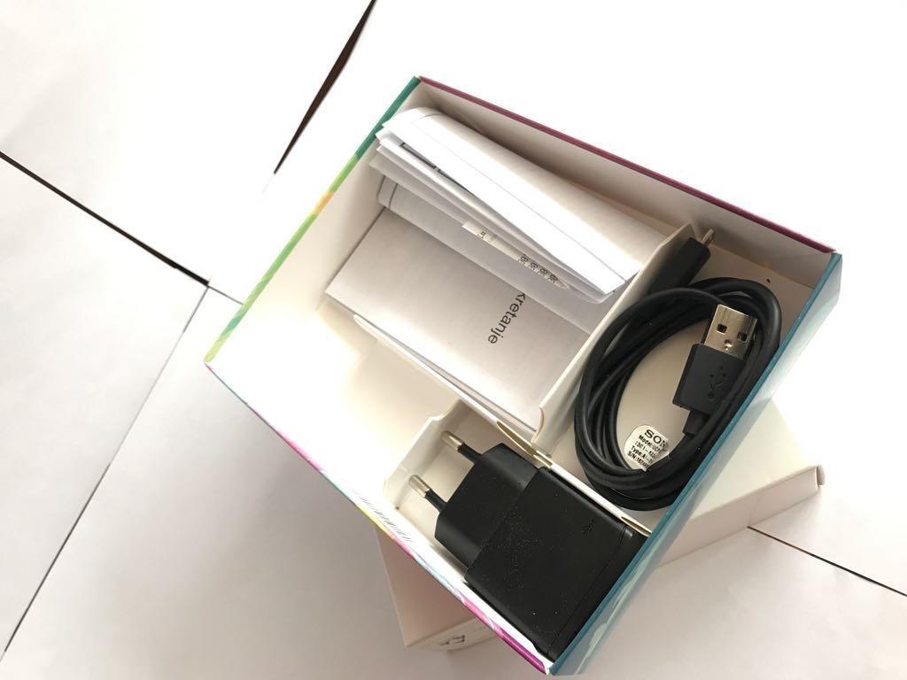 SONY-XPERIA-E5-