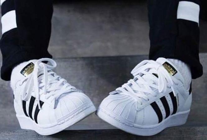 Adidas Superstar
