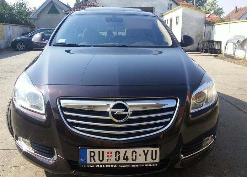 Opel-Insignia-opc-cosmo--11