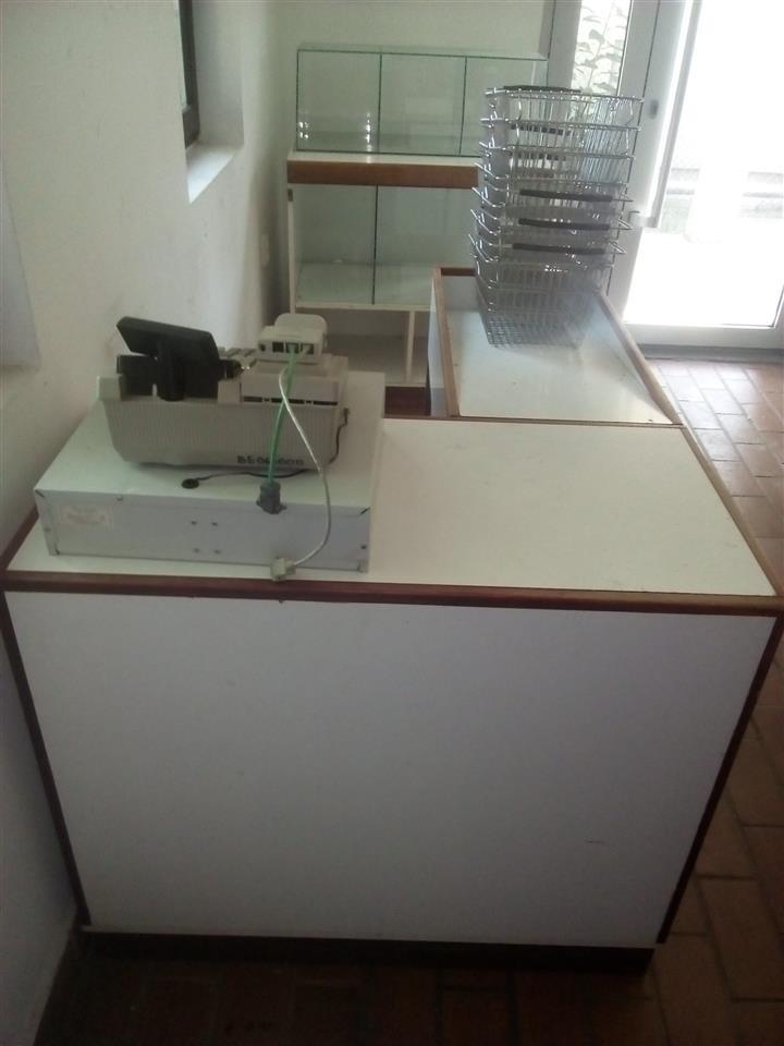 Trgovinska-oprema-
