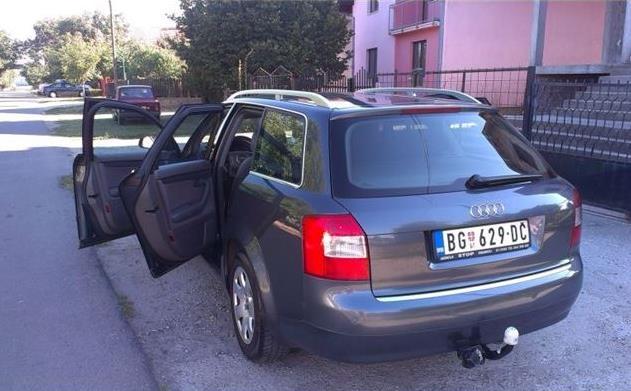Audi-A4-1-9-TDI-Avant--04