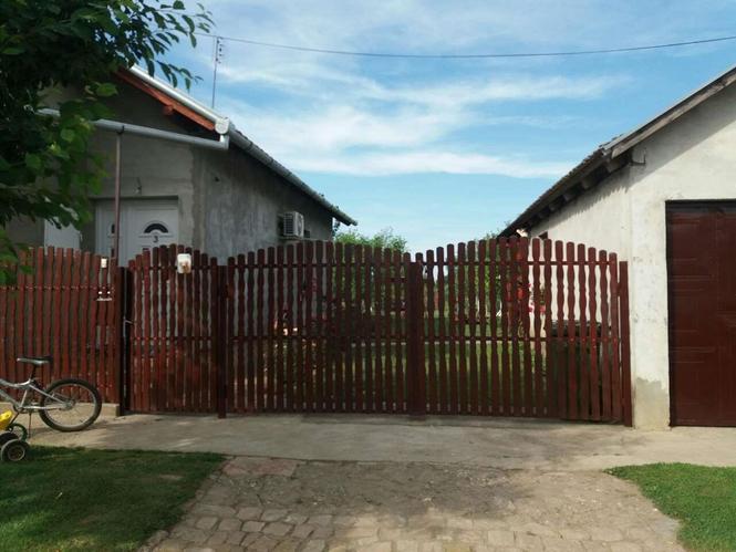 Kuca u Staparu 100m2. 