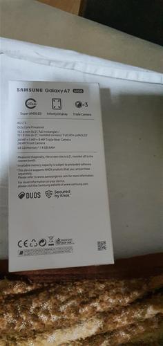 mobilni telefon