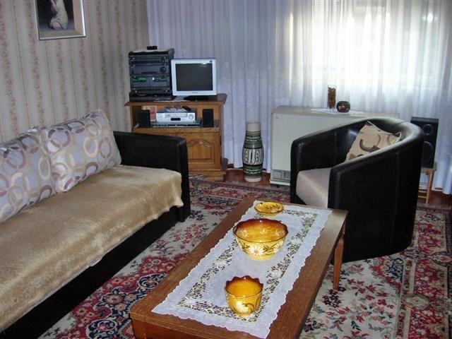 DVOSOBAN-STAN--49m2--CAIR