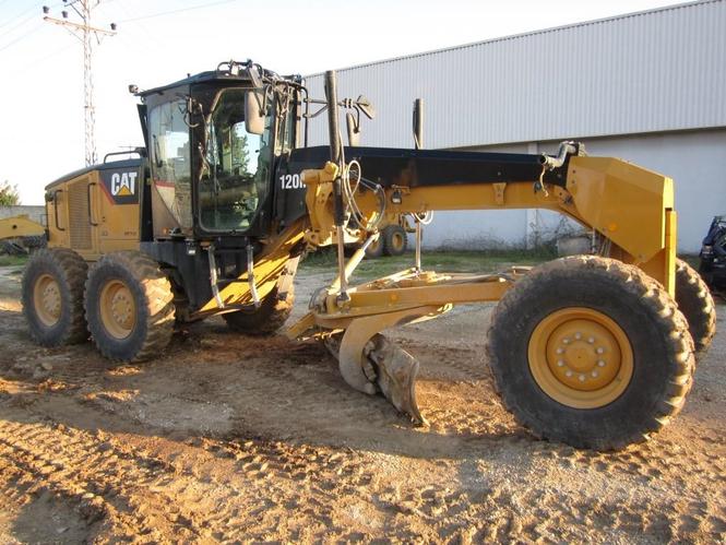 CAT 120M