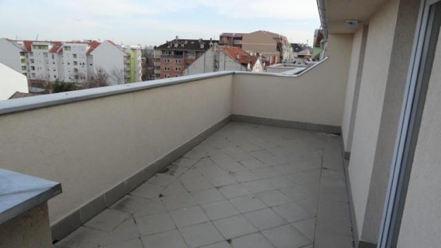 Nov--ekskluzivan-stan--siri-centar-Novi-Sad