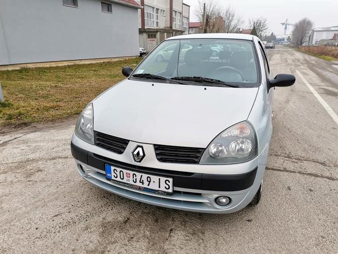 RENO CLIO 1.5Dci 2004god.