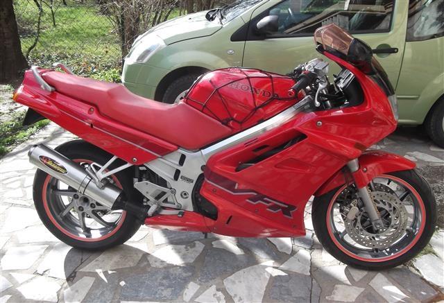 Honda VFR 750 RC36