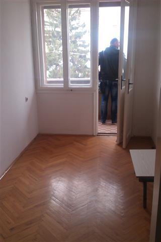 Stan-od-78m2-u-ul--Ucitelj-Tasina
