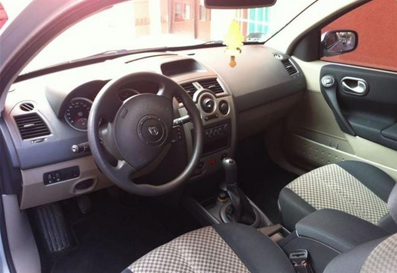 Renault-Megane-1-5-dci--04