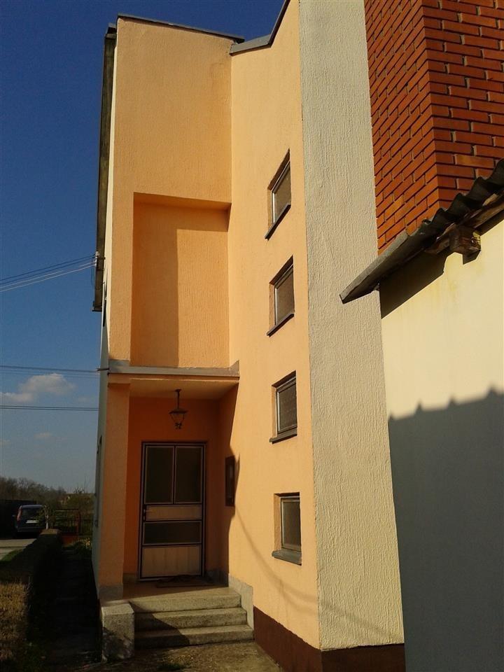 Kuća-120m2--u-strogom-centru-Bogatića