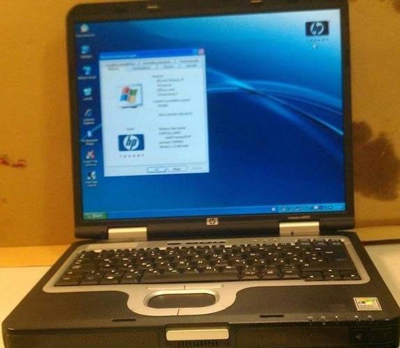Laptop HP NC8000 wireless