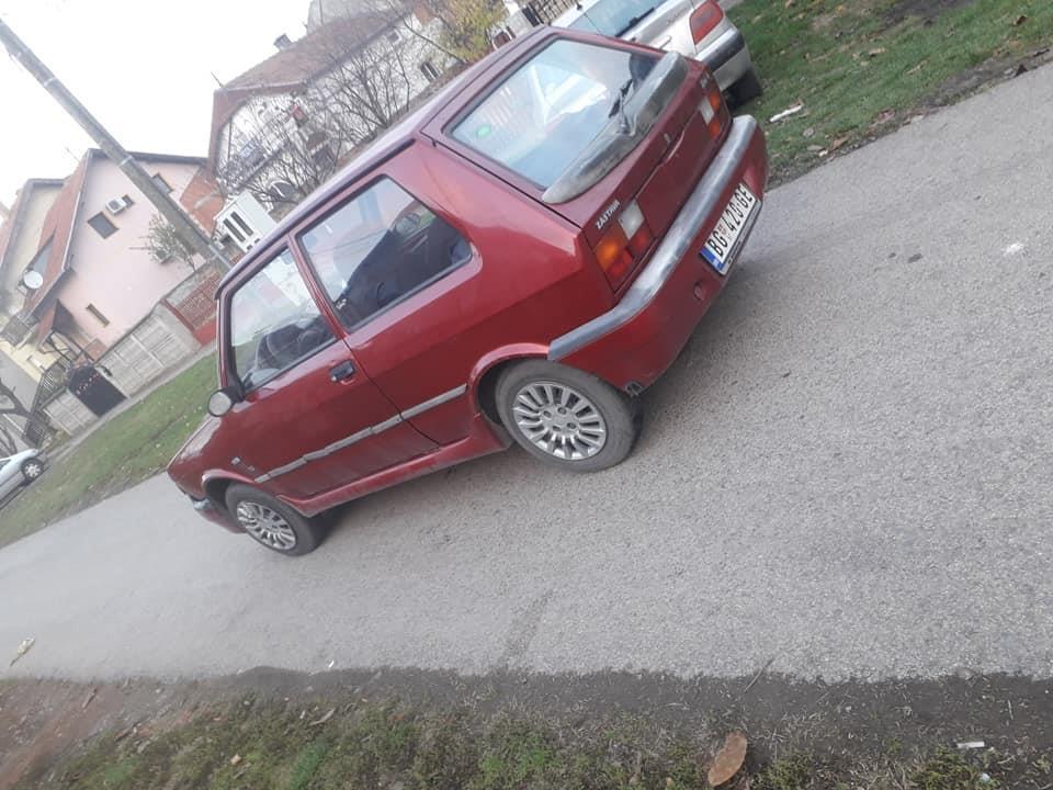 Yugo-Koral-In