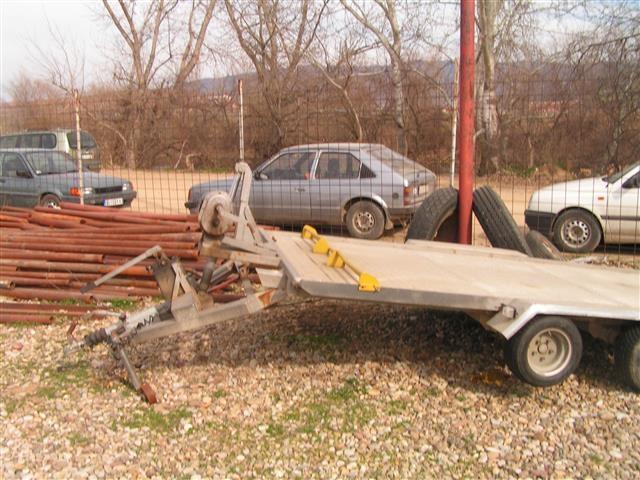 Auto-slep-prikolica