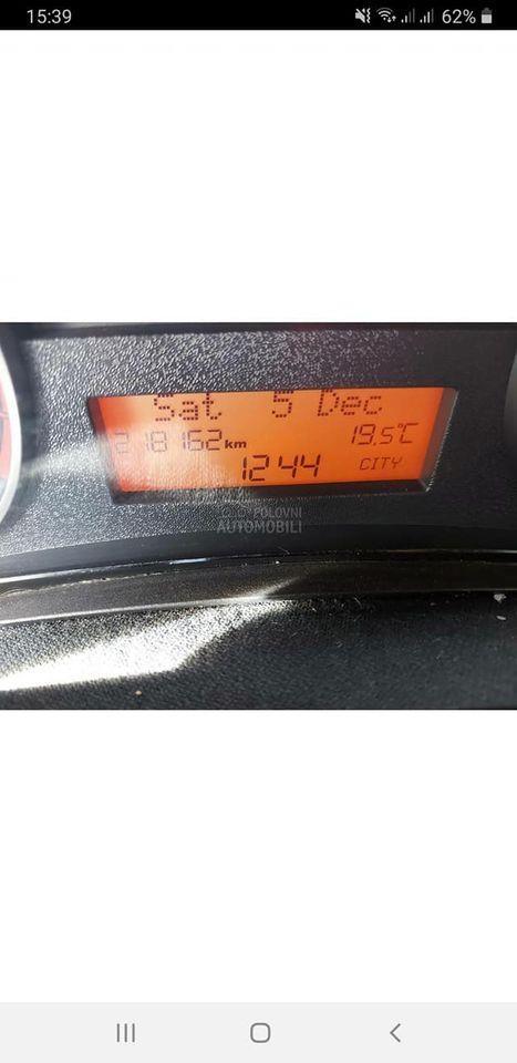 Fiat-stilo-1-9-jtd-2003-g
