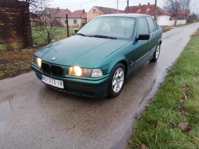 BMW 318