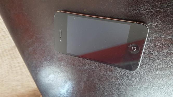 iPhone 4s