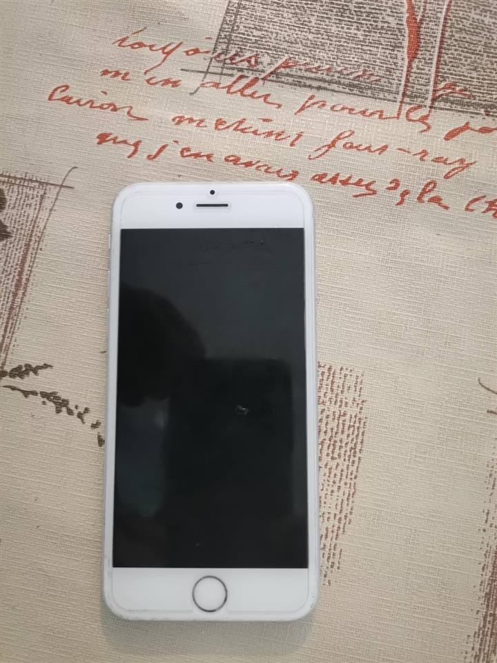 Prodajem-iphone-6s