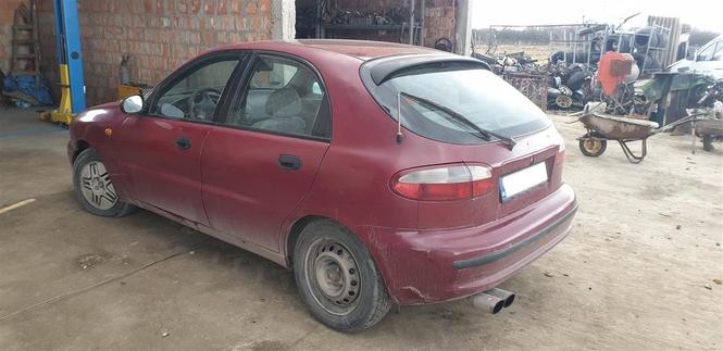 Daewoo delovi