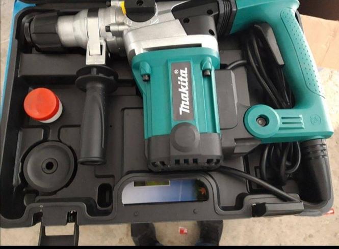 Hilti makita 2300w