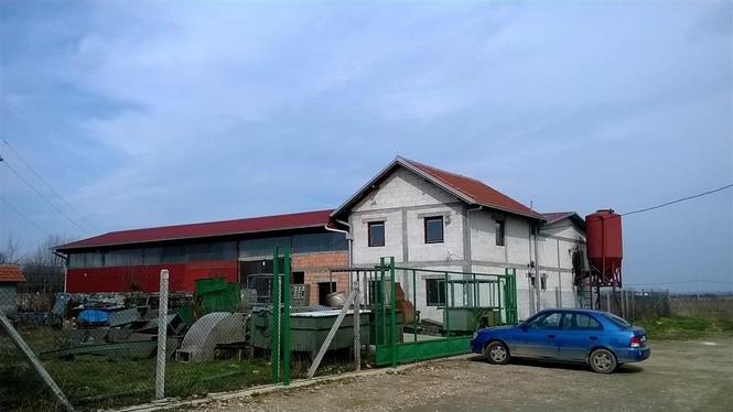 INDUSTRIJSKA HALA