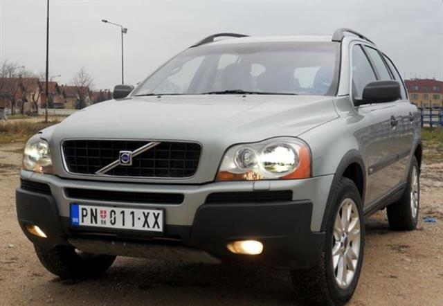 Volvo XC 90 D5 -04