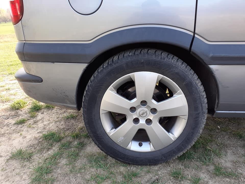 Prodajem-auto