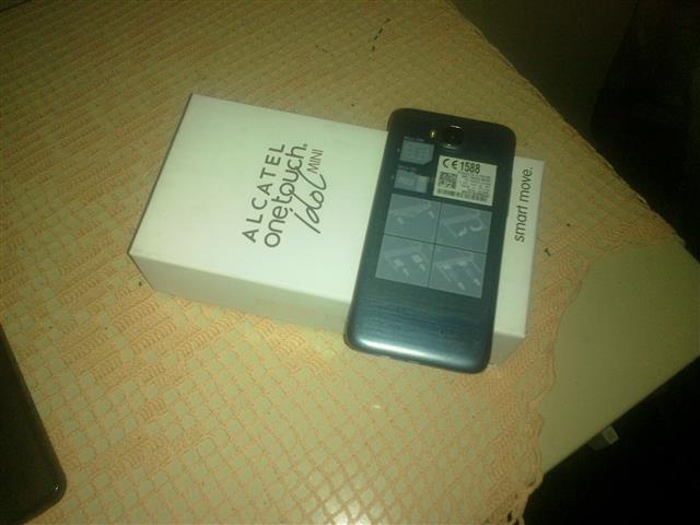 Alcatel-One-Touch-idol-mini