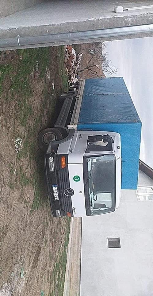 Mercedes-Atego-817