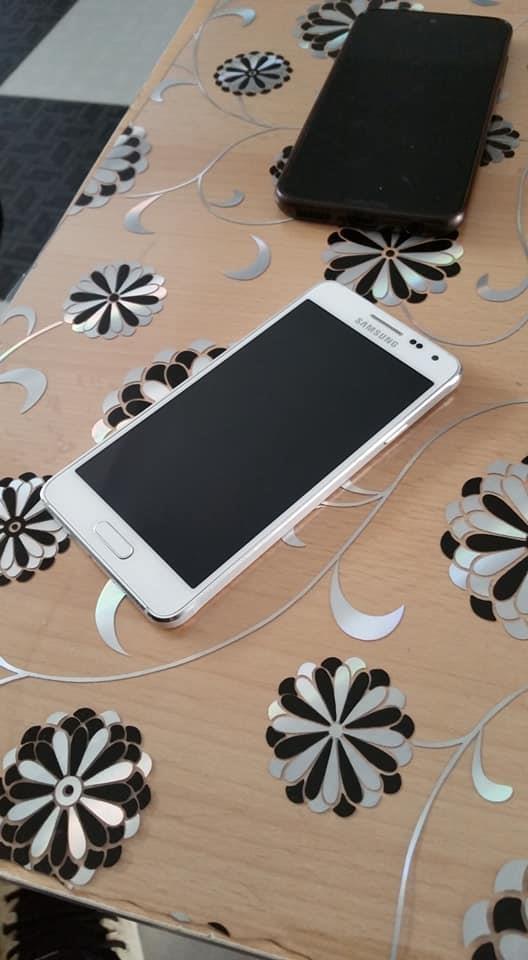 Samsung-alpha-32gb-sim-fre