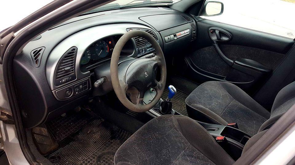 Citroen-Xsara-1-6