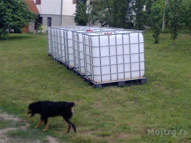 IBC-kontejneri-za-vodu-od-1000l