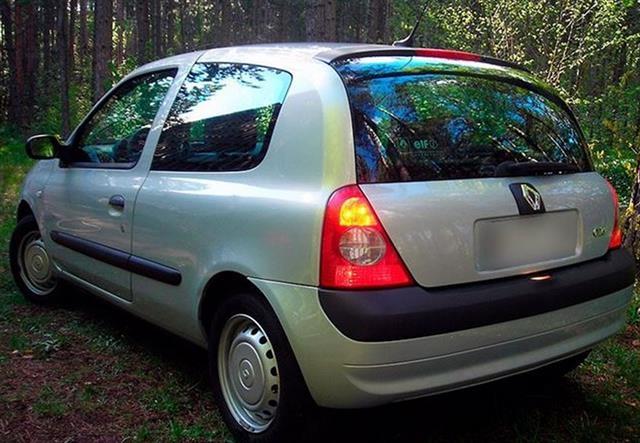 Renault-Clio-dCi--05-