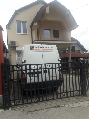 izdajem halu 200m2
