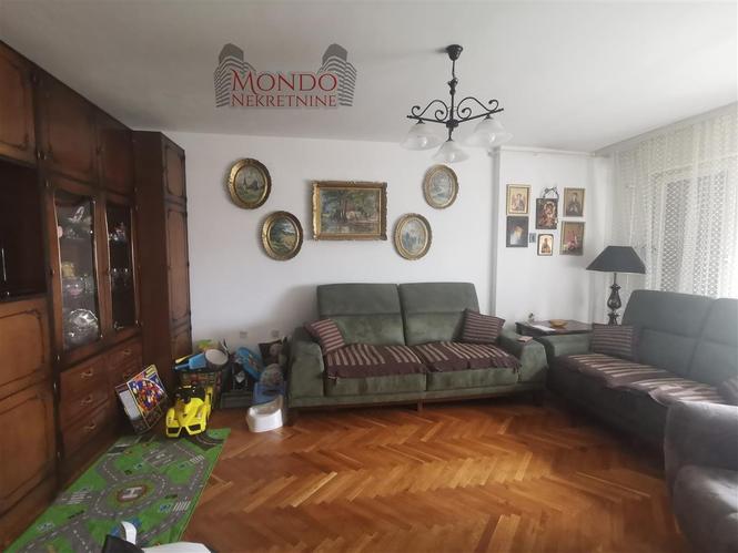 2.5 Soban, Park Sv. Save, 71m2, Očuvan