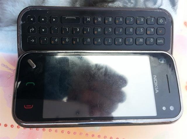 Nokia N97
