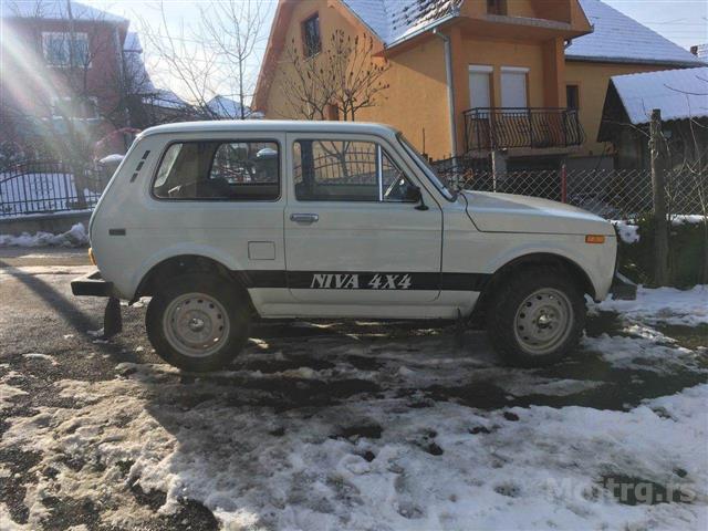 Lada Niva 1 6 Delovi Kraljevo