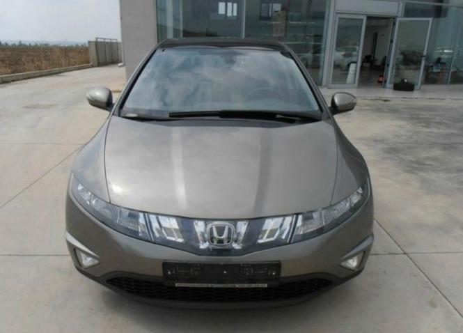 Honda Civic sportback 1.4 benz -06